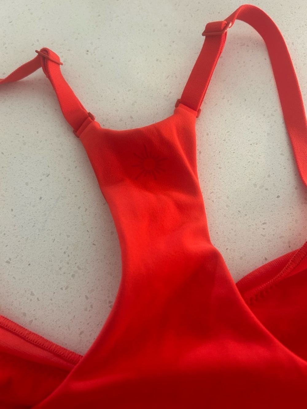 OFFLINE By Aerie Goals Mesh V-Neck Sports Bra size L Perfect condition - Picture 7 of 7